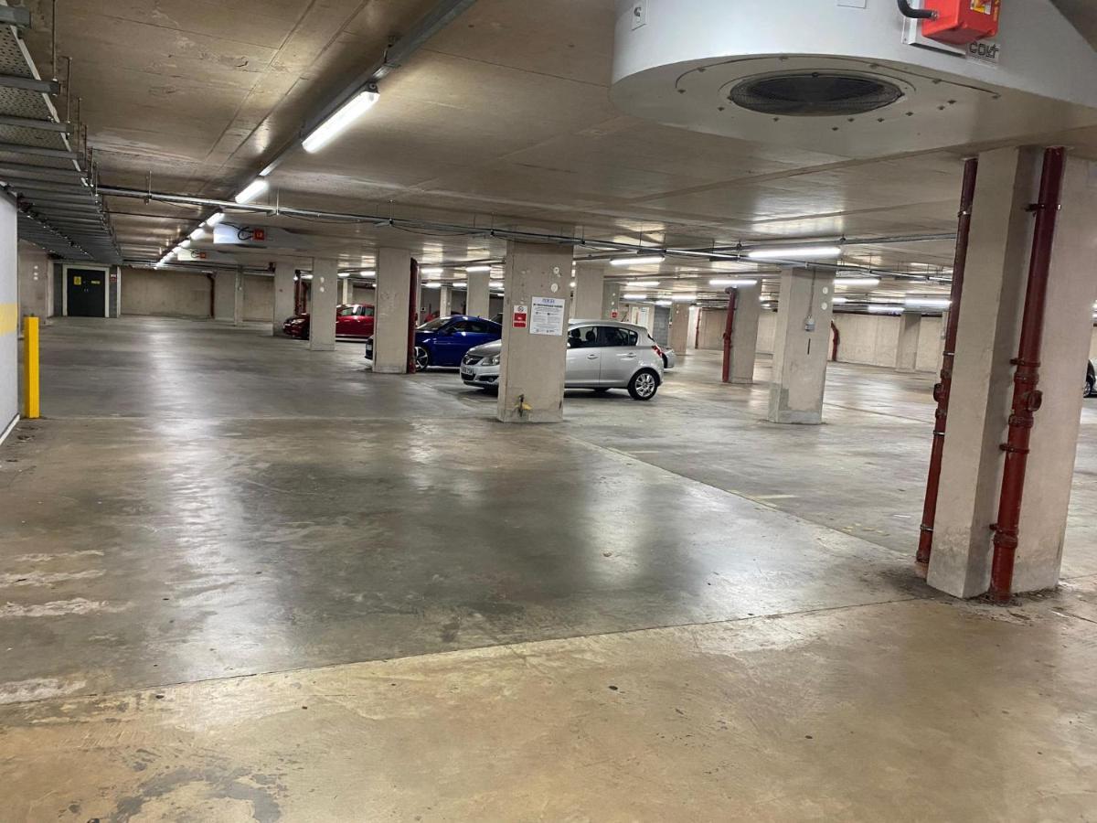 Apartment Spacious 2 Bedroom At The Postbox