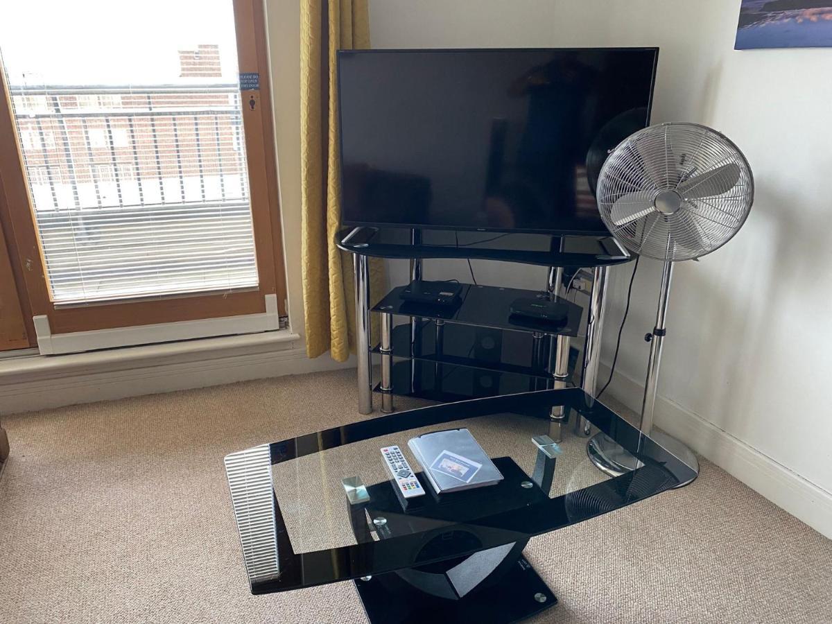 Spacious 2 Bedroom At The Postbox * Birmingham