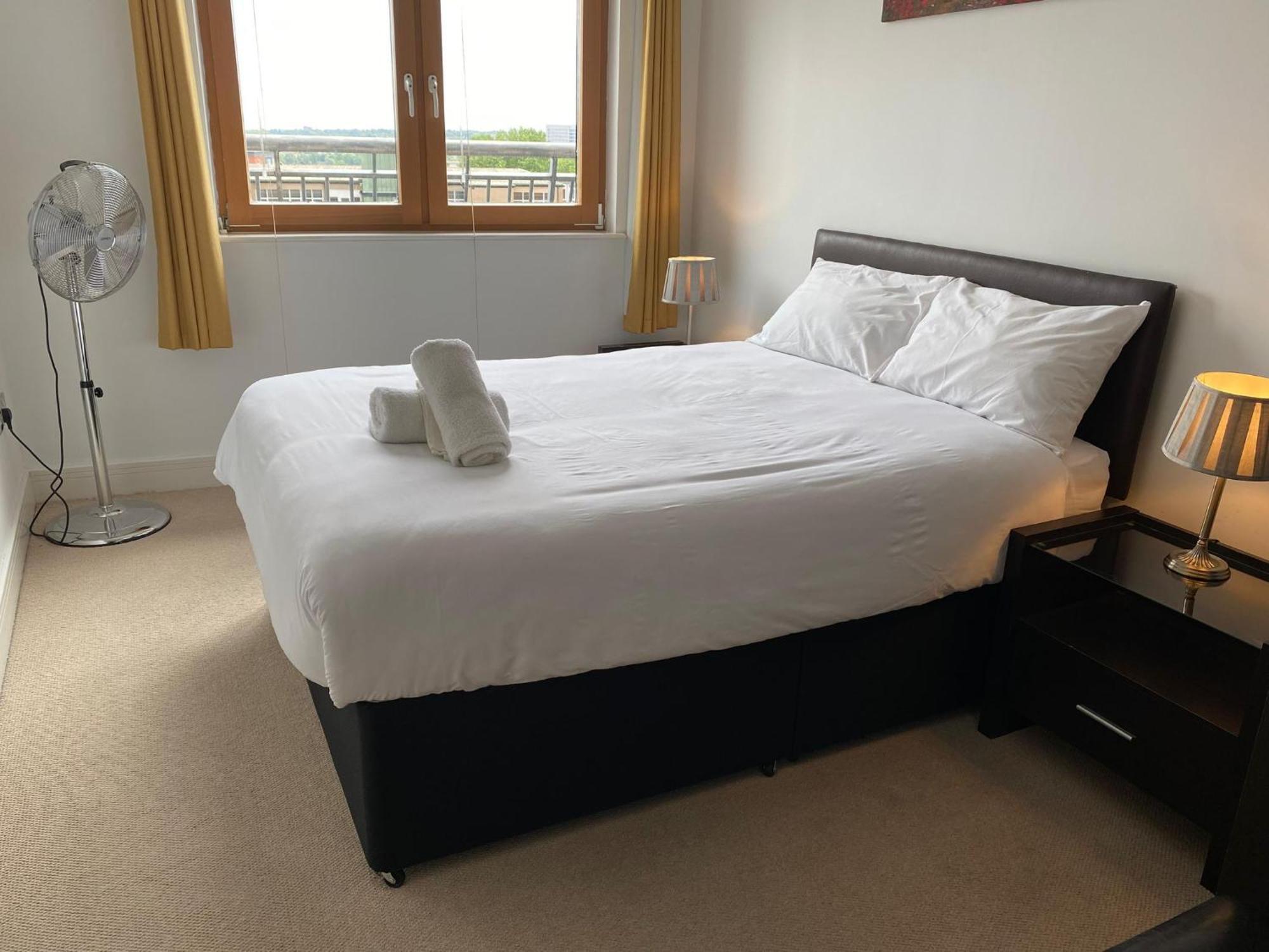 Apartment Spacious 2 Bedroom At The Postbox